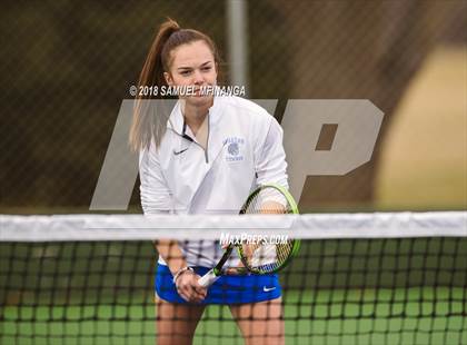 Thumbnail 3 in Lincoln East vs. Grand Island  photogallery.