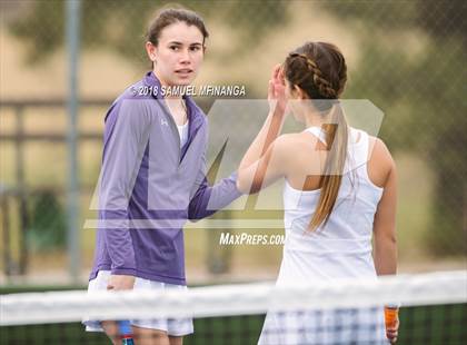 Thumbnail 3 in Lincoln East vs. Grand Island  photogallery.
