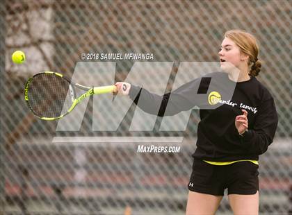 Thumbnail 1 in Lincoln East vs. Grand Island  photogallery.