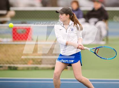 Thumbnail 3 in Lincoln East vs. Grand Island  photogallery.
