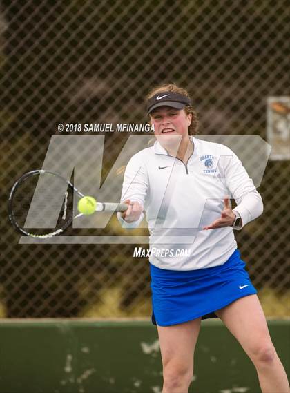 Thumbnail 3 in Lincoln East vs. Grand Island  photogallery.