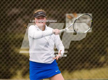 Thumbnail 2 in Lincoln East vs. Grand Island  photogallery.