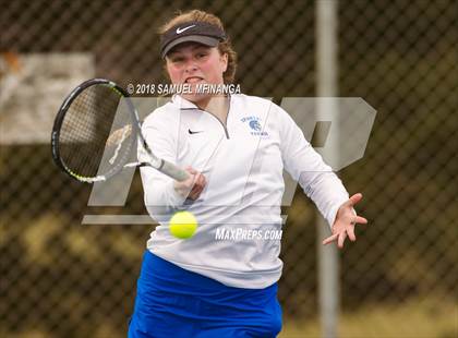 Thumbnail 2 in Lincoln East vs. Grand Island  photogallery.