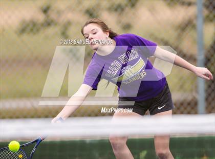 Thumbnail 3 in Lincoln East vs. Grand Island  photogallery.