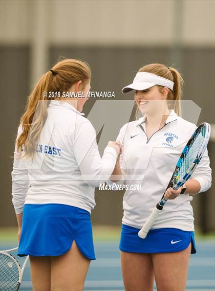 Thumbnail 1 in Lincoln East vs. Grand Island  photogallery.