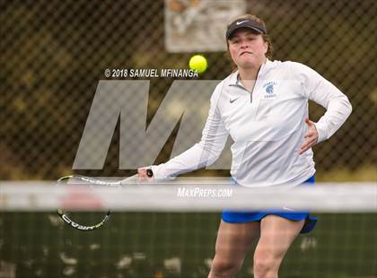 Thumbnail 3 in Lincoln East vs. Grand Island  photogallery.