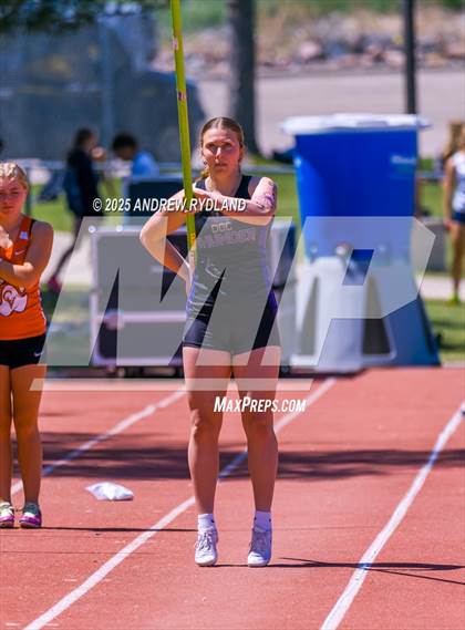 Thumbnail 2 in Ram Charger Invitational (Pole Vault) photogallery.