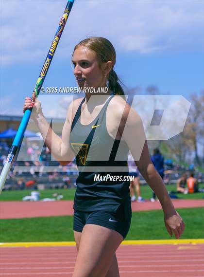 Thumbnail 3 in Ram Charger Invitational (Pole Vault) photogallery.