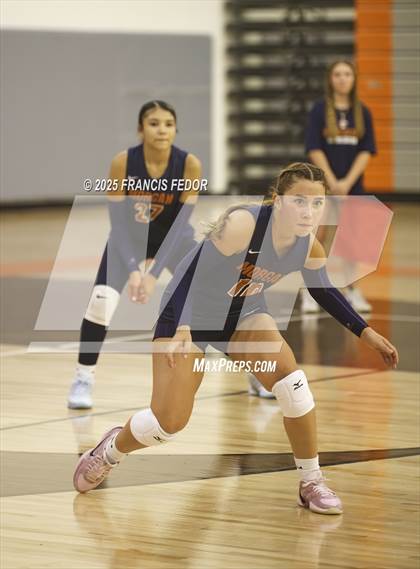 Thumbnail 2 in Sumner @ Morgan photogallery.