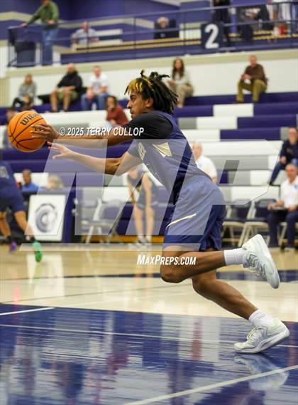 Thumbnail 2 in Foothill vs. Herriman (Corner Canyon Tournament of Champions) photogallery.