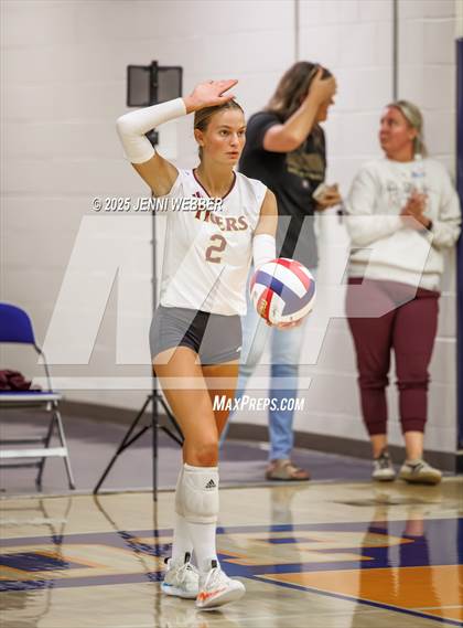 Thumbnail 1 in Harrisburg vs. Marymount photogallery.