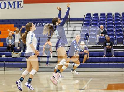 Thumbnail 2 in Harrisburg vs. Marymount photogallery.