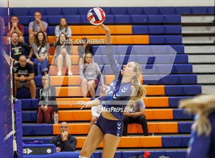 Thumbnail 3 in Harrisburg vs. Marymount photogallery.