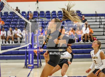 Thumbnail 3 in Harrisburg vs. Marymount photogallery.