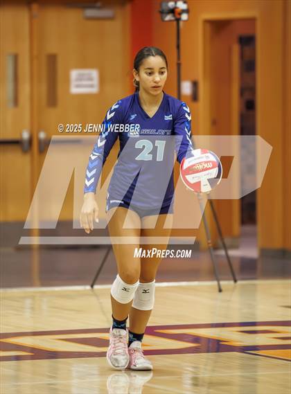 Thumbnail 2 in Harrisburg vs. Marymount photogallery.