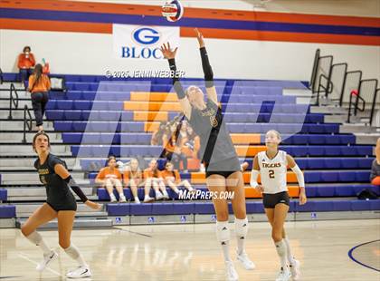 Thumbnail 3 in Harrisburg vs. Marymount photogallery.