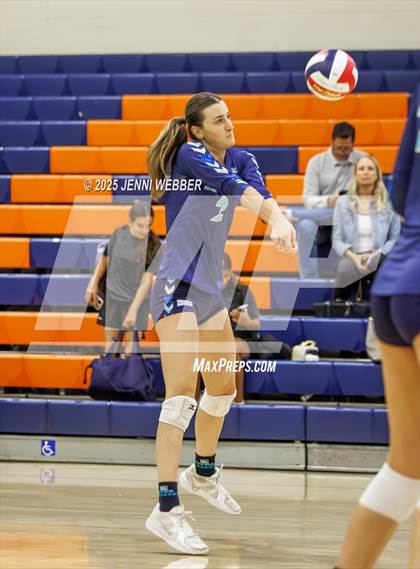 Thumbnail 2 in Harrisburg vs. Marymount photogallery.
