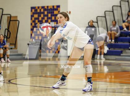 Thumbnail 2 in Harrisburg vs. Marymount photogallery.