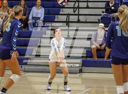 Thumbnail 3 in Harrisburg vs. Marymount photogallery.