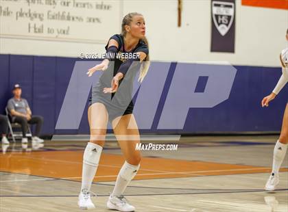 Thumbnail 1 in Harrisburg vs. Marymount photogallery.