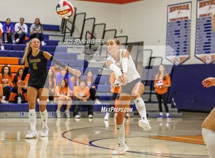 Thumbnail 2 in Harrisburg vs. Marymount photogallery.
