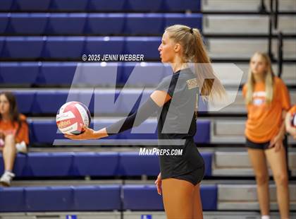 Thumbnail 3 in Harrisburg vs. Marymount photogallery.