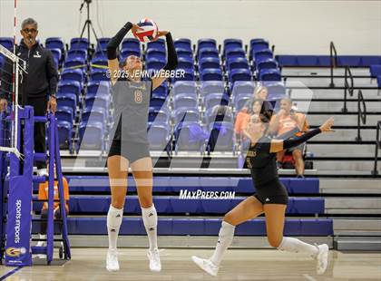 Thumbnail 3 in Harrisburg vs. Marymount photogallery.
