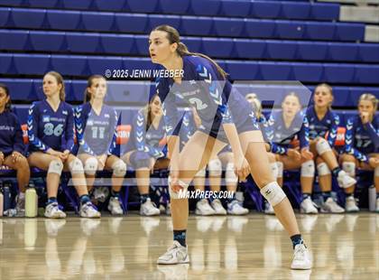 Thumbnail 1 in Harrisburg vs. Marymount photogallery.