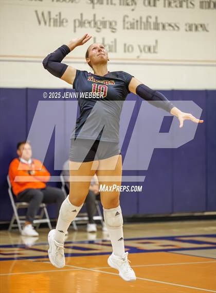 Thumbnail 3 in Harrisburg vs. Marymount photogallery.