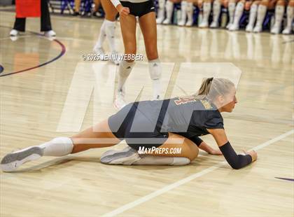 Thumbnail 3 in Harrisburg vs. Marymount photogallery.
