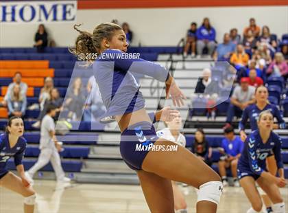 Thumbnail 1 in Harrisburg vs. Marymount photogallery.