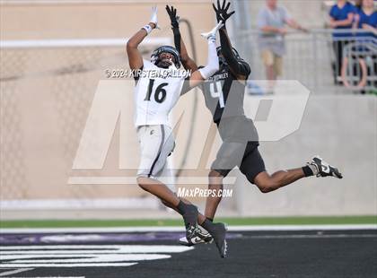 Thumbnail 3 in Guyer @ North Crowley photogallery.
