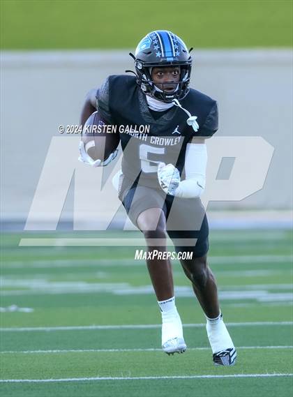 Thumbnail 2 in Guyer @ North Crowley photogallery.