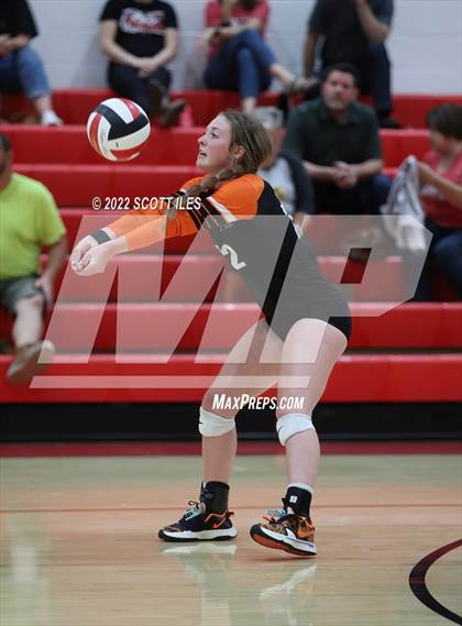Thumbnail 2 in Amanda-Clearcreek @ Logan Elm photogallery.