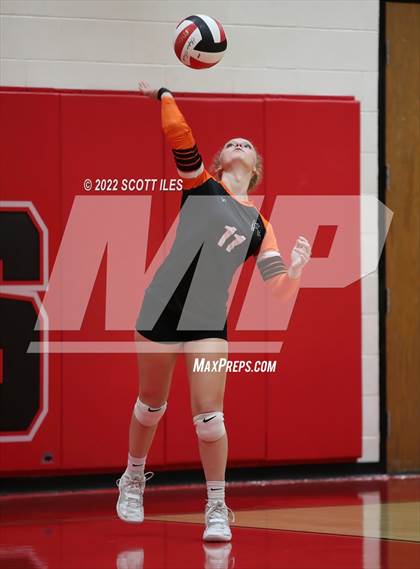 Thumbnail 2 in Amanda-Clearcreek @ Logan Elm photogallery.