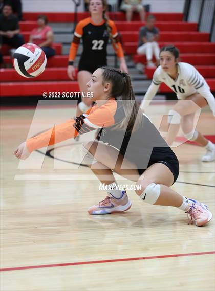 Thumbnail 3 in Amanda-Clearcreek @ Logan Elm photogallery.