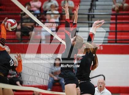 Thumbnail 2 in Amanda-Clearcreek @ Logan Elm photogallery.