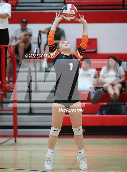 Thumbnail 1 in Amanda-Clearcreek @ Logan Elm photogallery.