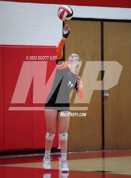 Thumbnail 3 in Amanda-Clearcreek @ Logan Elm photogallery.