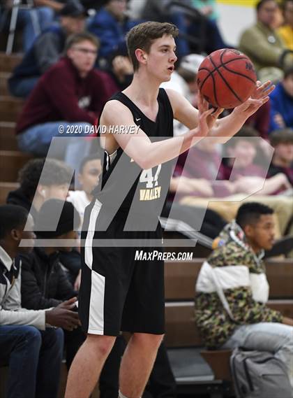 Thumbnail 2 in Thomas Jefferson vs. Thompson Valley photogallery.