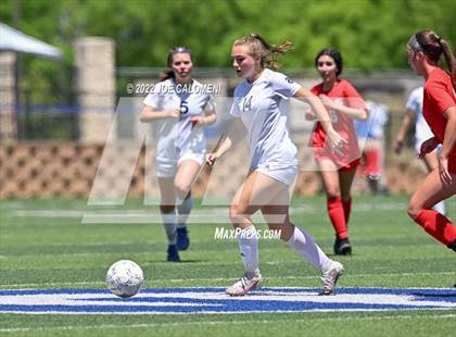 Thumbnail 3 in Boerne-Champion vs Grapevine (UIL 5A Girls Soccer State Semifinal) photogallery.