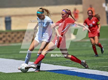 Thumbnail 3 in Boerne-Champion vs Grapevine (UIL 5A Girls Soccer State Semifinal) photogallery.
