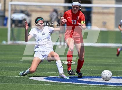 Thumbnail 3 in Boerne-Champion vs Grapevine (UIL 5A Girls Soccer State Semifinal) photogallery.