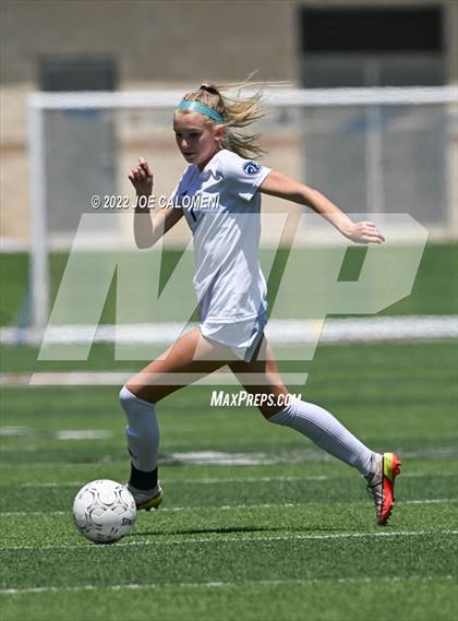 Thumbnail 2 in Boerne-Champion vs Grapevine (UIL 5A Girls Soccer State Semifinal) photogallery.