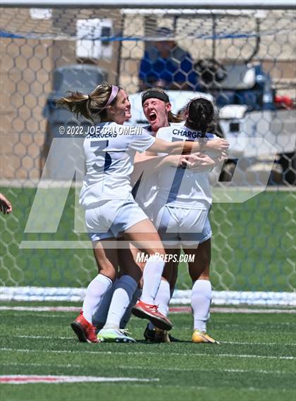 Thumbnail 3 in Boerne-Champion vs Grapevine (UIL 5A Girls Soccer State Semifinal) photogallery.