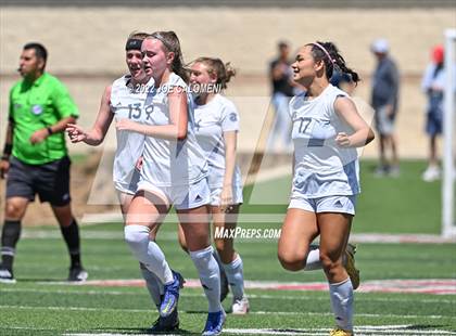 Thumbnail 3 in Boerne-Champion vs Grapevine (UIL 5A Girls Soccer State Semifinal) photogallery.