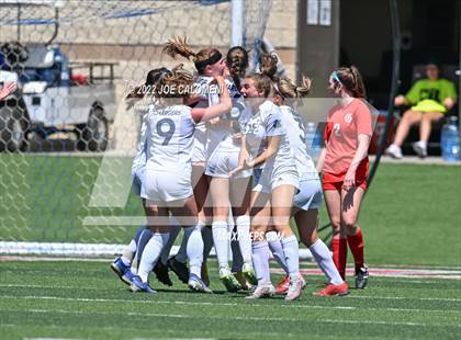 Thumbnail 3 in Boerne-Champion vs Grapevine (UIL 5A Girls Soccer State Semifinal) photogallery.
