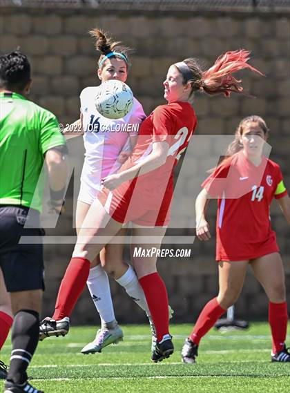 Thumbnail 2 in Boerne-Champion vs Grapevine (UIL 5A Girls Soccer State Semifinal) photogallery.