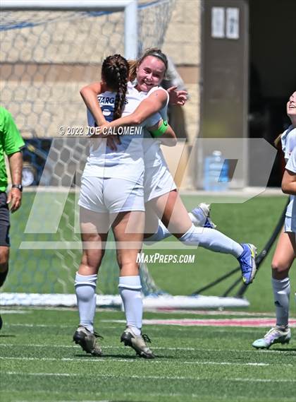 Thumbnail 3 in Boerne-Champion vs Grapevine (UIL 5A Girls Soccer State Semifinal) photogallery.