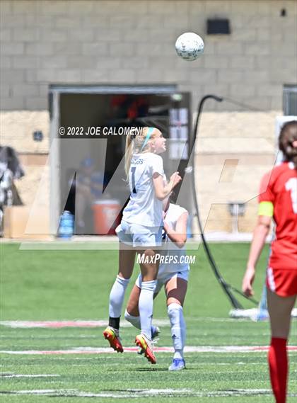Thumbnail 2 in Boerne-Champion vs Grapevine (UIL 5A Girls Soccer State Semifinal) photogallery.
